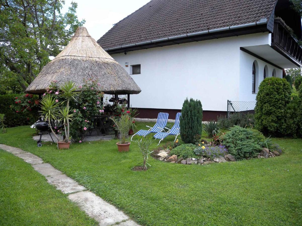 Apartment Balatonbereny 4 外观 照片