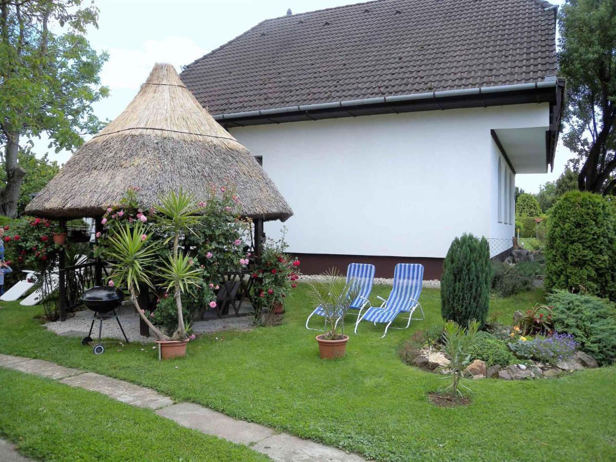 Apartment Balatonbereny 4 外观 照片